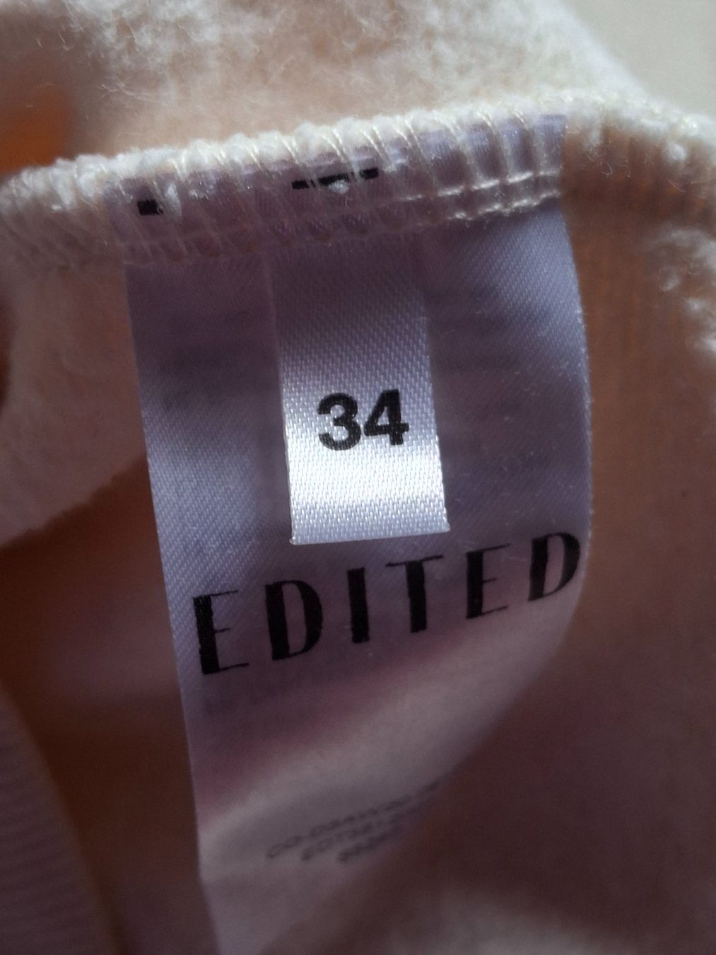 Maglioni & Felpe: Pull col en V taille 34 marque Edited 82% coton biologique – Usato da Villiers venduto da san_jn5w 4