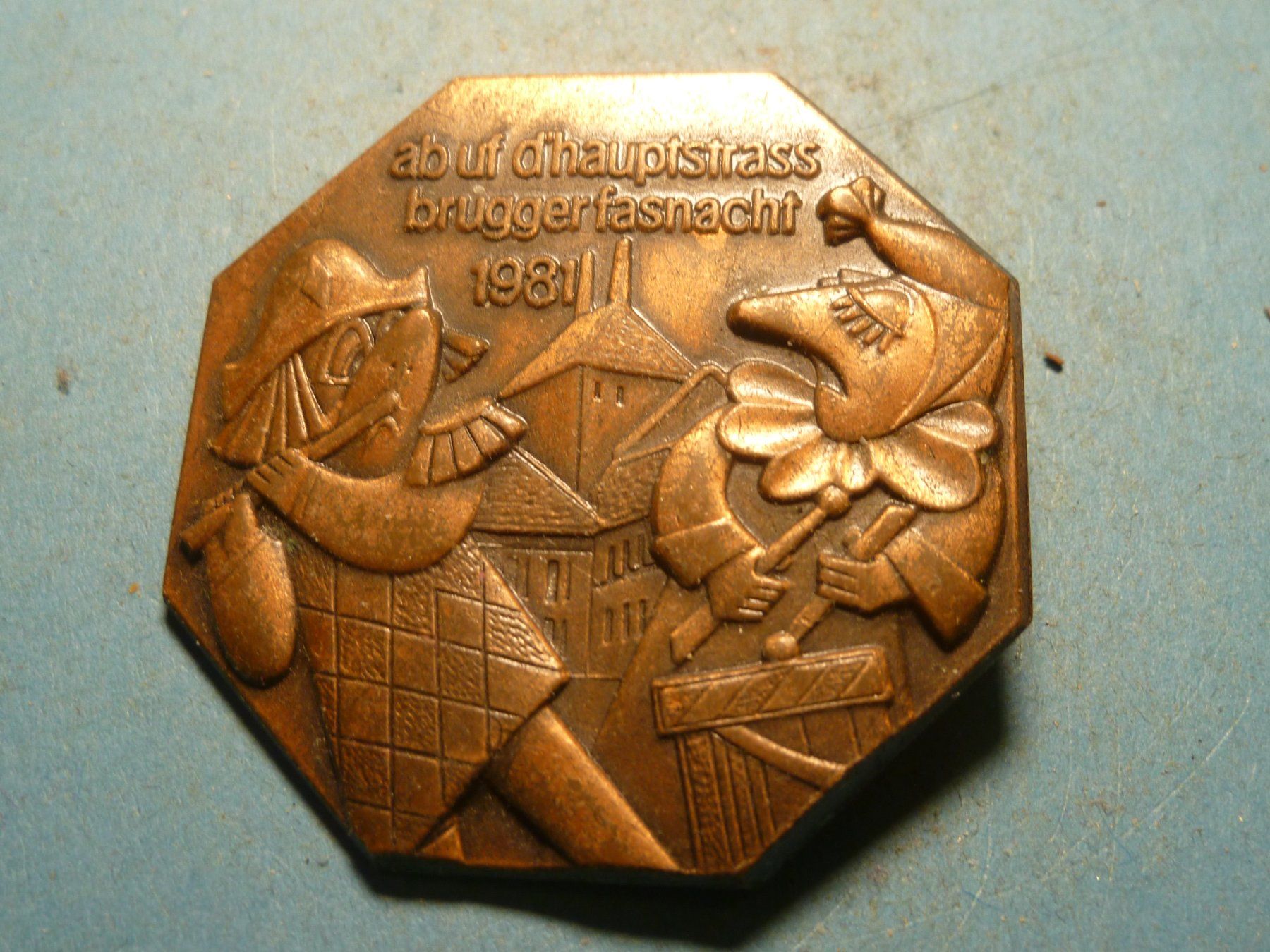 Plaketten & Abzeichen: BRUGG 1981 BRONZE – Gebraucht aus Ried (Muotathal) von Mandarin02