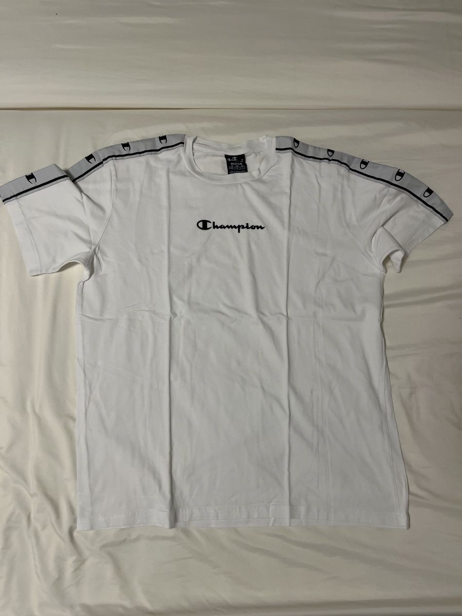 Champion Hemden, T-Shirts & Polos: Champion T-Shirt – Gebraucht aus Sarnen von flo_25mp