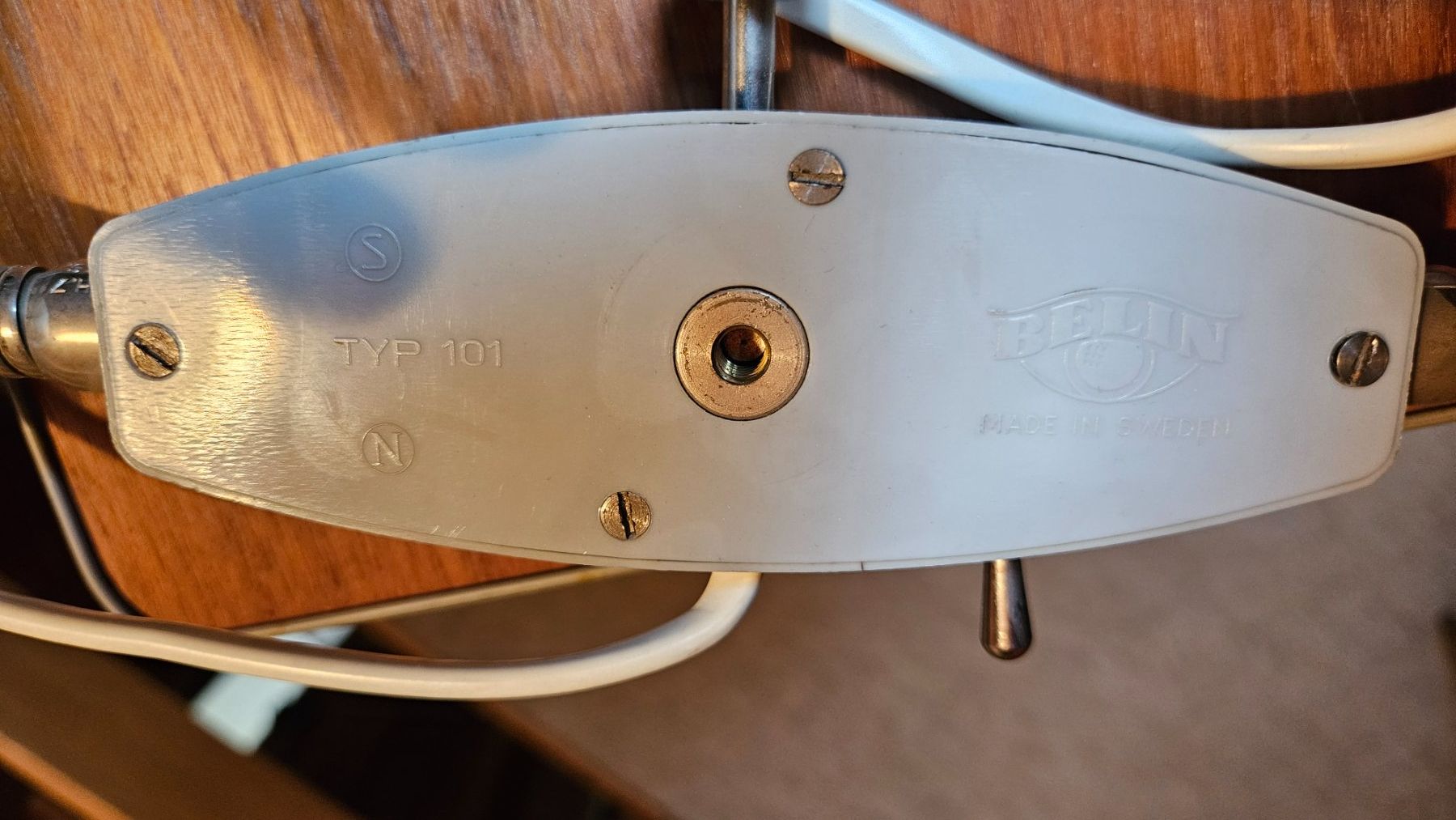 Lampes: Belin Typ 101 Beleuchter Typ 101 – D'occasion à hombrechtikon par Huomio 2