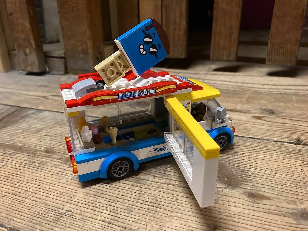 Lego Jouets: Lego City Eiswagen 60253 – D'occasion à Luzern par sira.studer 4