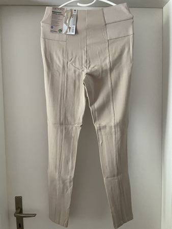 Hose für Damen neu