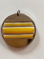 Schöner Anhänger Emaille und Metall, Ø 3.5 cm