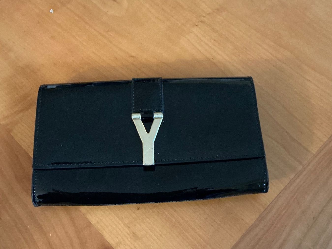 Saint Laurent Sacs femmes: YSL  Lackleder Tasche – D'occasion à Pratteln par Munggel7 1