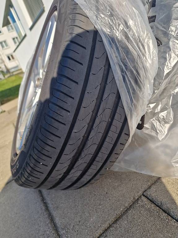 Pneumatici & Ruote complete: Audi A4 Sommer  Reifen  – Usato da Dübendorf venduto da zoltan.kelemen 3