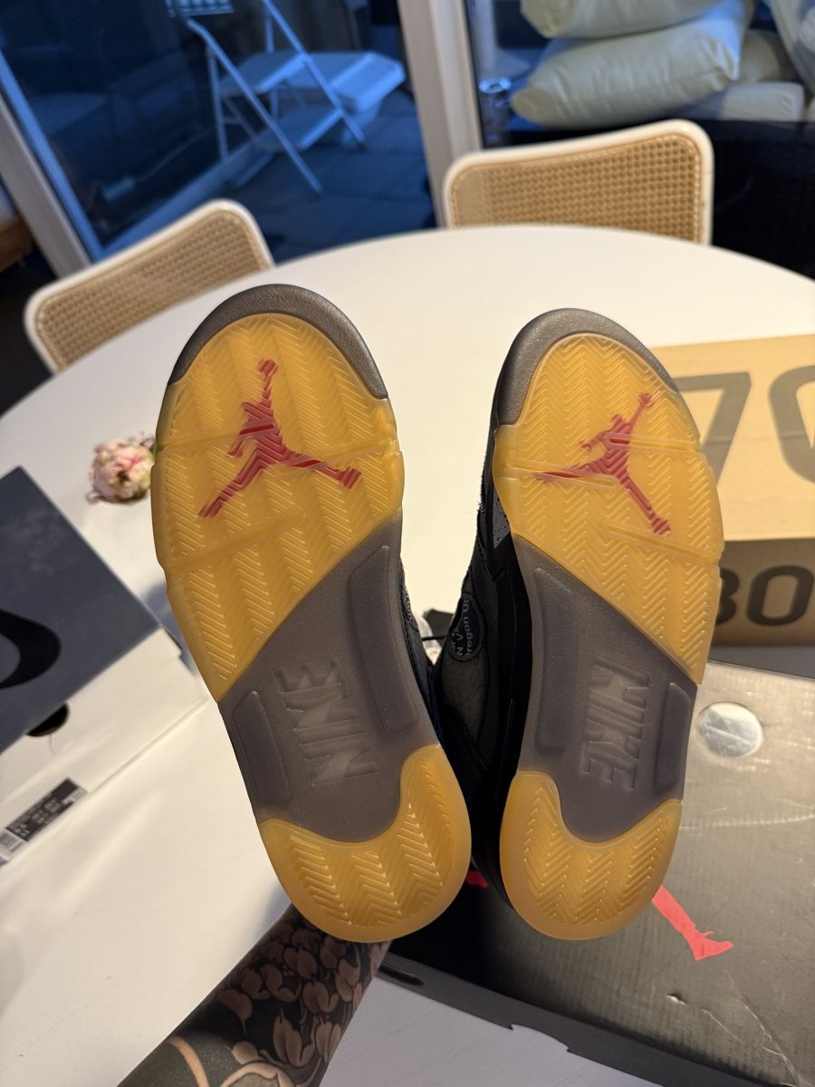 Off-White Scarpe da uomo: Air Jordan 5 Retro Off White – Nuovo e nell'imballaggio originale da Zürich venduto da jew_tq5x 2