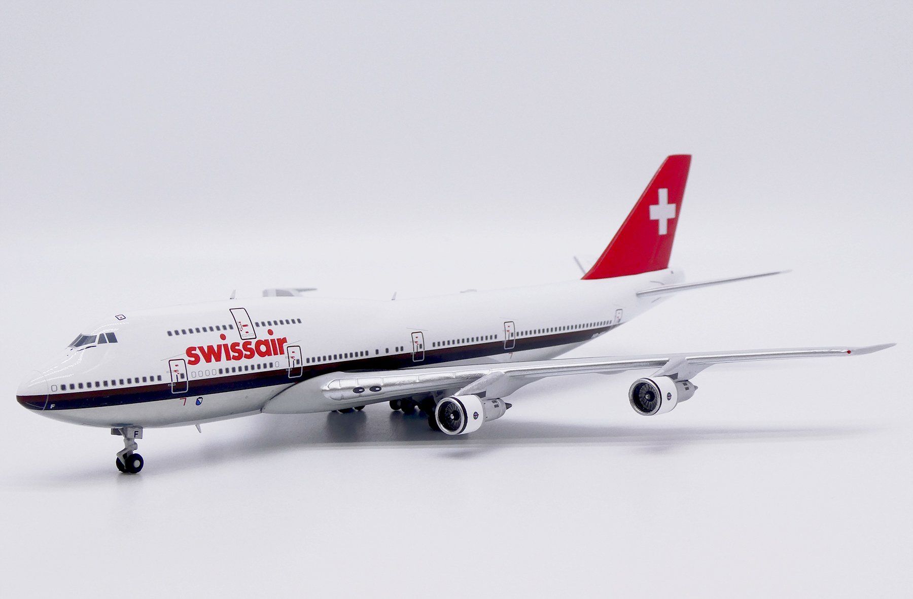 Swissair Kit di modellismo & Modellini statici: B747-300 SWISSAIR – Nuovo e nell'imballaggio originale da Morges venduto da iljamuromez 2