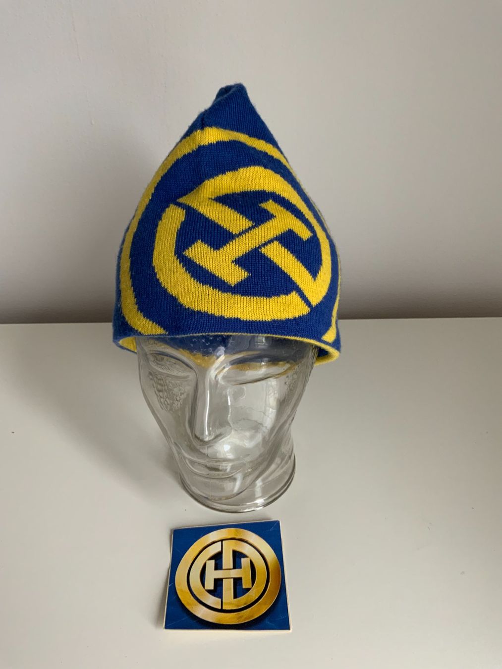 Copricapi, berretti & cappellini: HCD Mütze nostalgisch/vintage mit Kleber – Usato da Luzern venduto da Flocke11