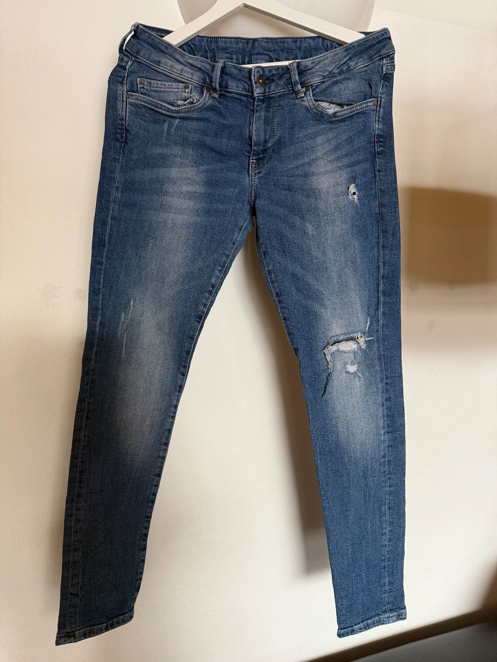 Lotti di vestiti: PACKET SIZE M – Usato da Rümlang venduto da har_z6qv 5