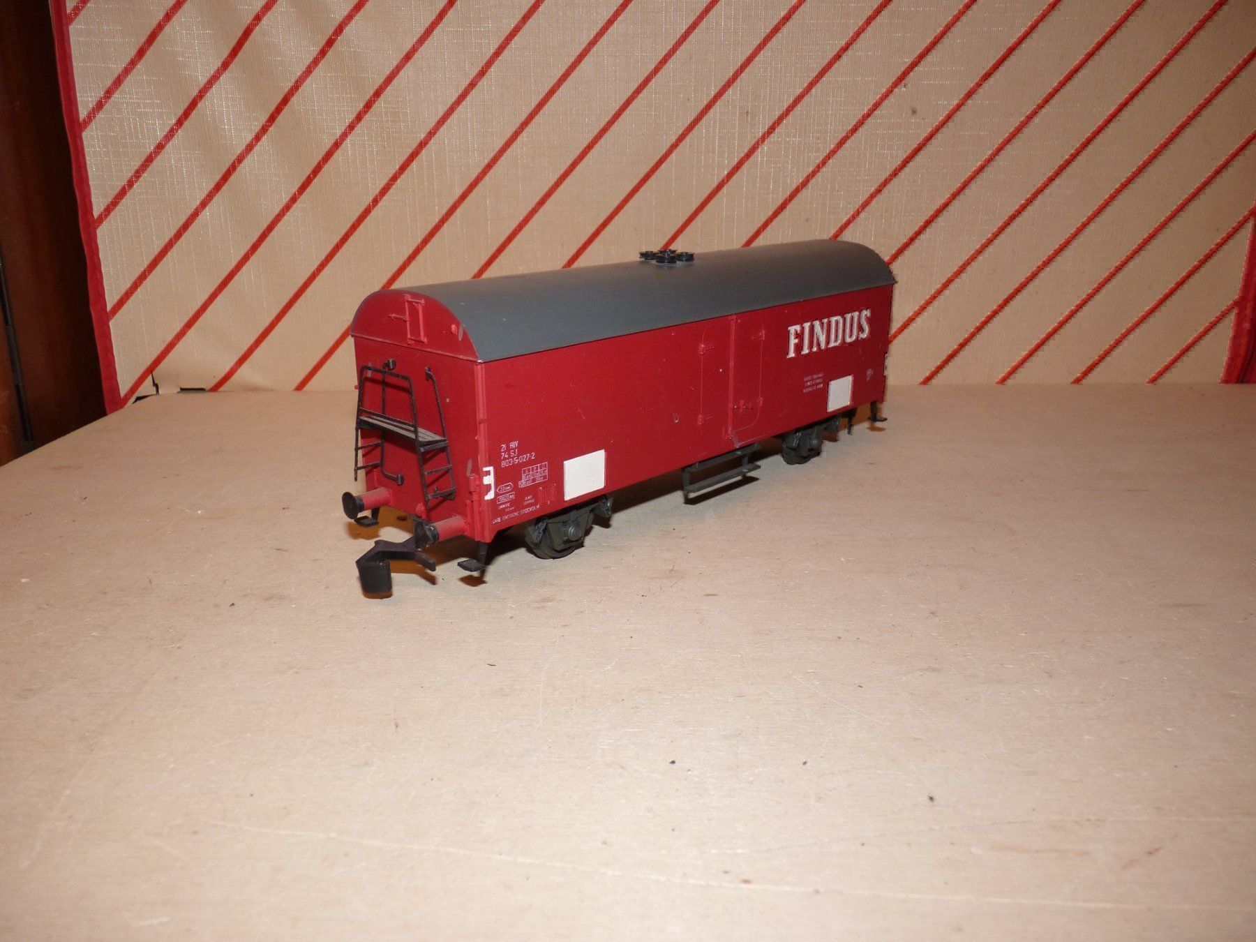 Lima Modelleisenbahnen: Kühlwagen Findus Lima Spur 0 – Gebraucht aus Rudolfstetten von Rrst1968
