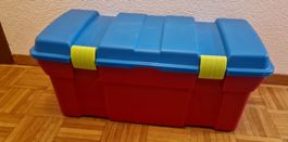 Grosse Spielzeugkiste, robust und farbenfroh,  für Kind
