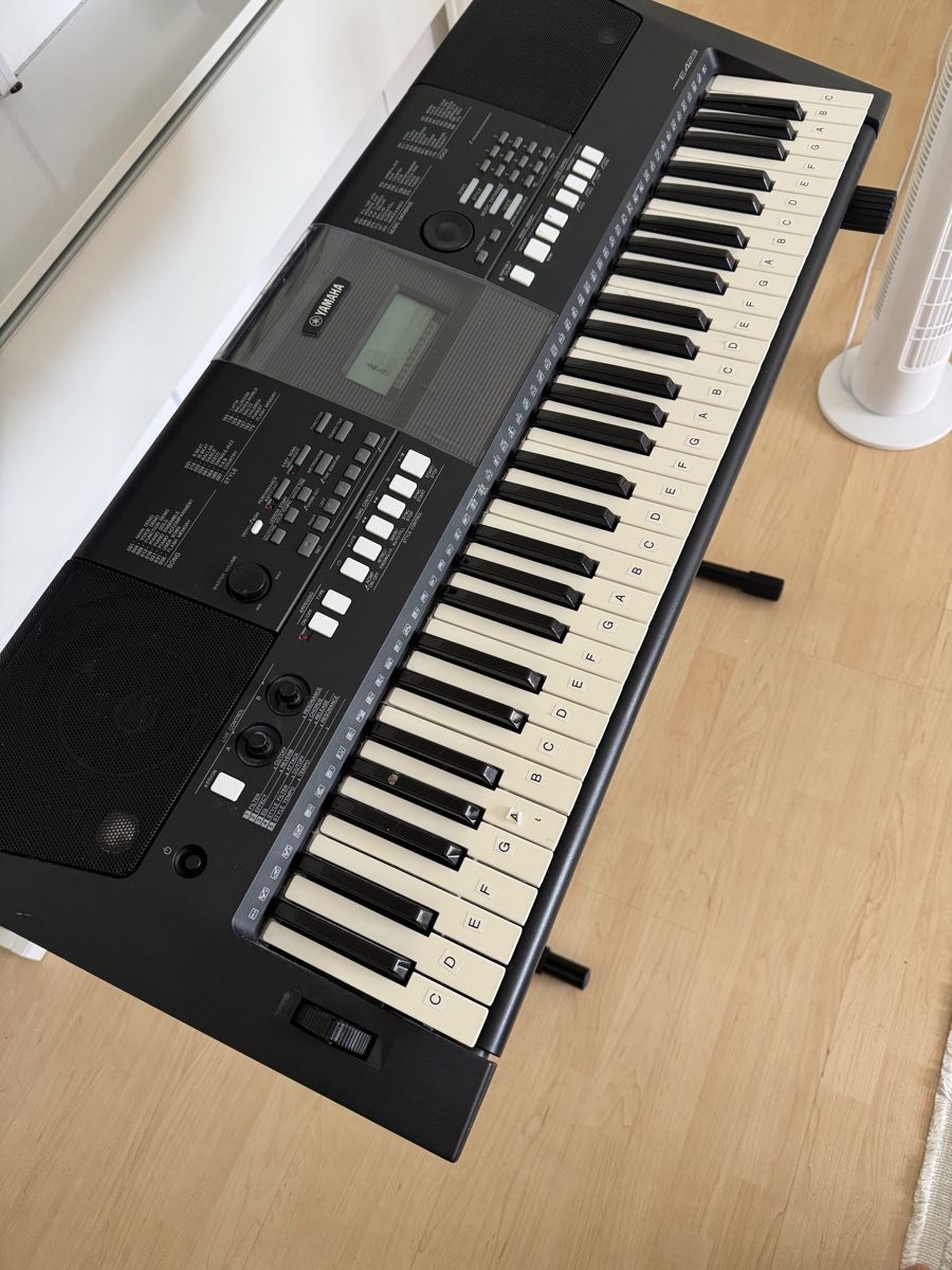 Yamaha Musikinstrumente: Yamaha Keyboard  – Gebraucht aus Oberägeri von MW.1986 2