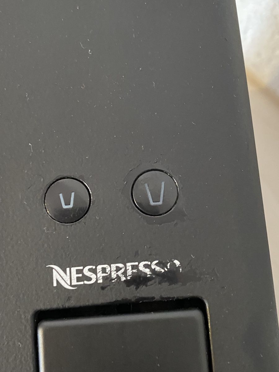 Nespresso Macchine per caffè & Macchine per espresso: Nespresso Kapselmaschine – Usato da Hägglingen venduto da Karin0802 9