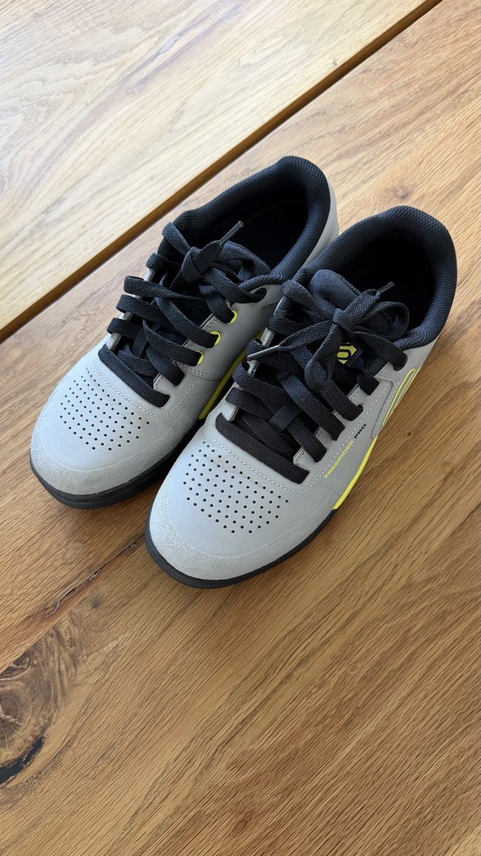 Five Ten Herrenschuhe: Five Ten Freerider Pro  – Neu (gemäss Beschreibung) aus Hochdorf von suatvid 2