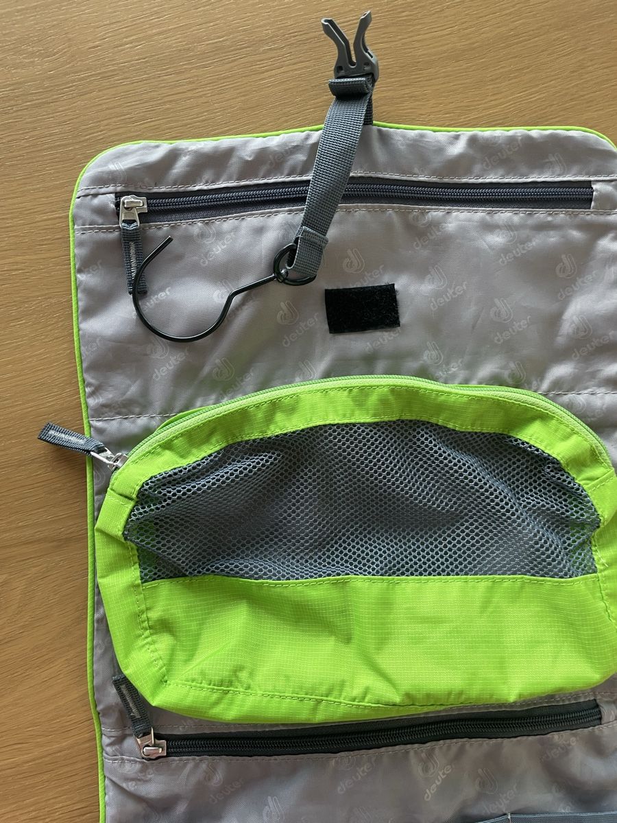 Deuter Custodie per cosmetici: Necessaire Deuter – Usato da Orselina venduto da giu_tk67 2