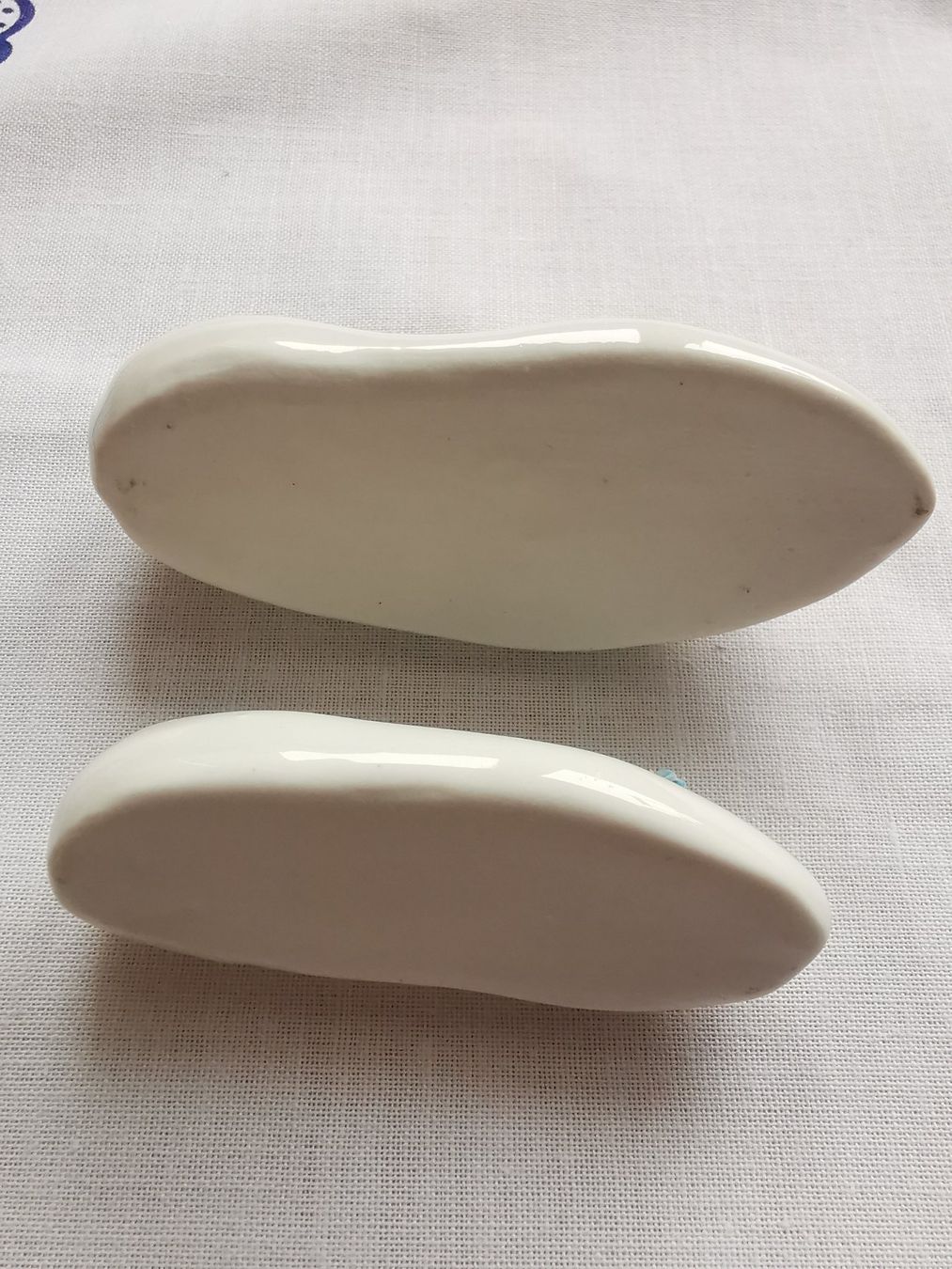 Alle Dekorationen: Set: 2 mini-chaussures/ 2 Miniaturschuhe/ 2 mini scarpe – Gebraucht aus Fribourg von SD1910 8