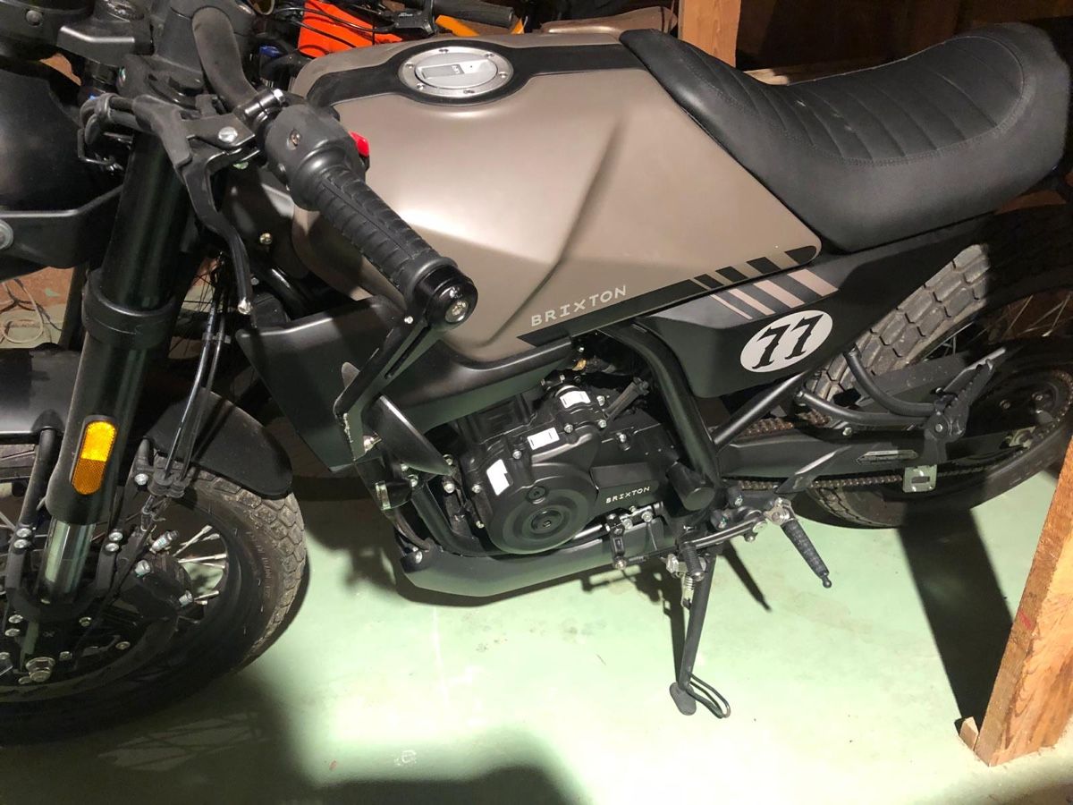 Brixton Motorcycles Altro: 125ccm Brixton Crossfire 125 LC – Nuovo (secondo la descrizione) da Rapperswil BE venduto da blackwaterswiss 7
