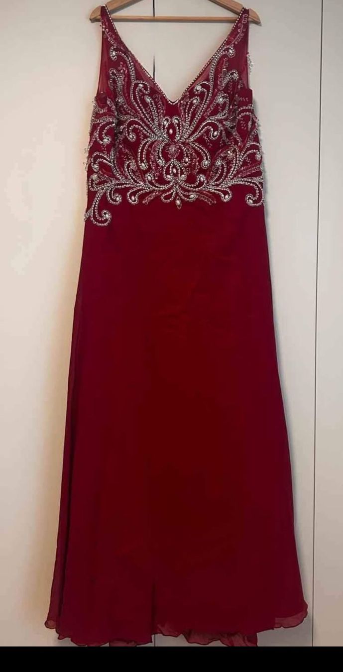 Robes: Abendkleid – D'occasion à Basel par AlexBasel01