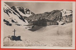 GRAND ST. BERNARD Hospice et le Velan