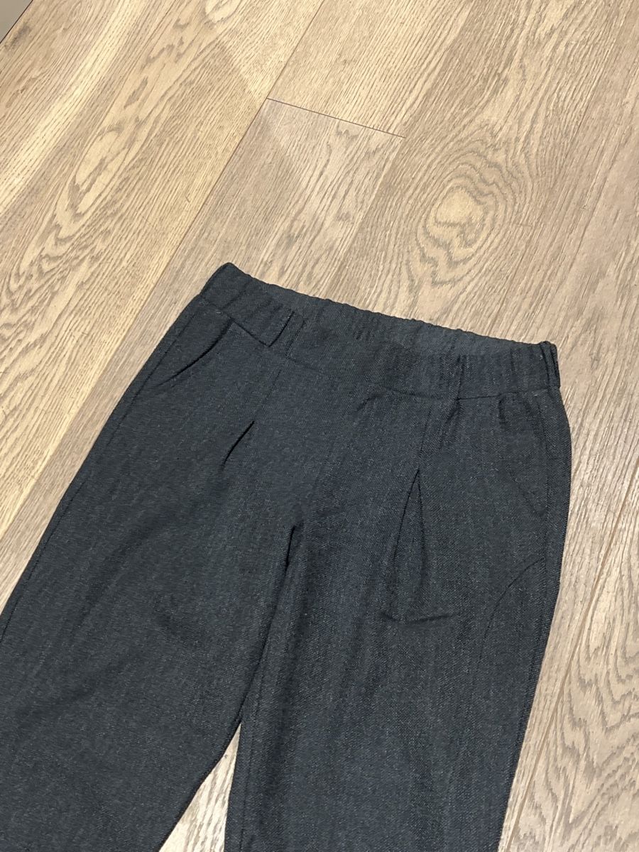 Pantaloni: Stoffhose – Usato da Erlenbach ZH venduto da Karinsylvester 1