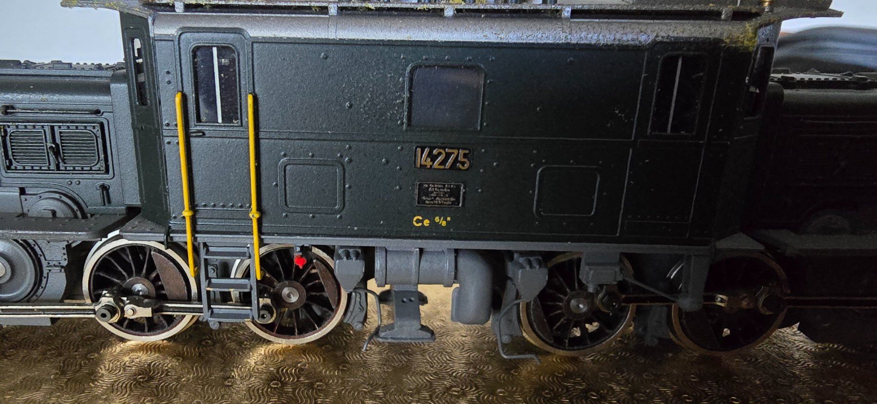 Metropolitan Modellini di ferrovie: Metrop Ce 6/8 II 14284 Krokodil – Usato da Horw venduto da pil07 3