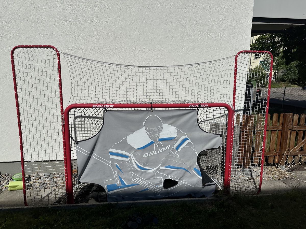 Porte da calcio e da hockey: Hockey Tor Bauer mit Zubehör – Usato da Zuerich venduto da Elduende 2