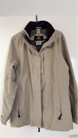 Jack Wolfskin Damenjacke beige neuwertiger Zustand