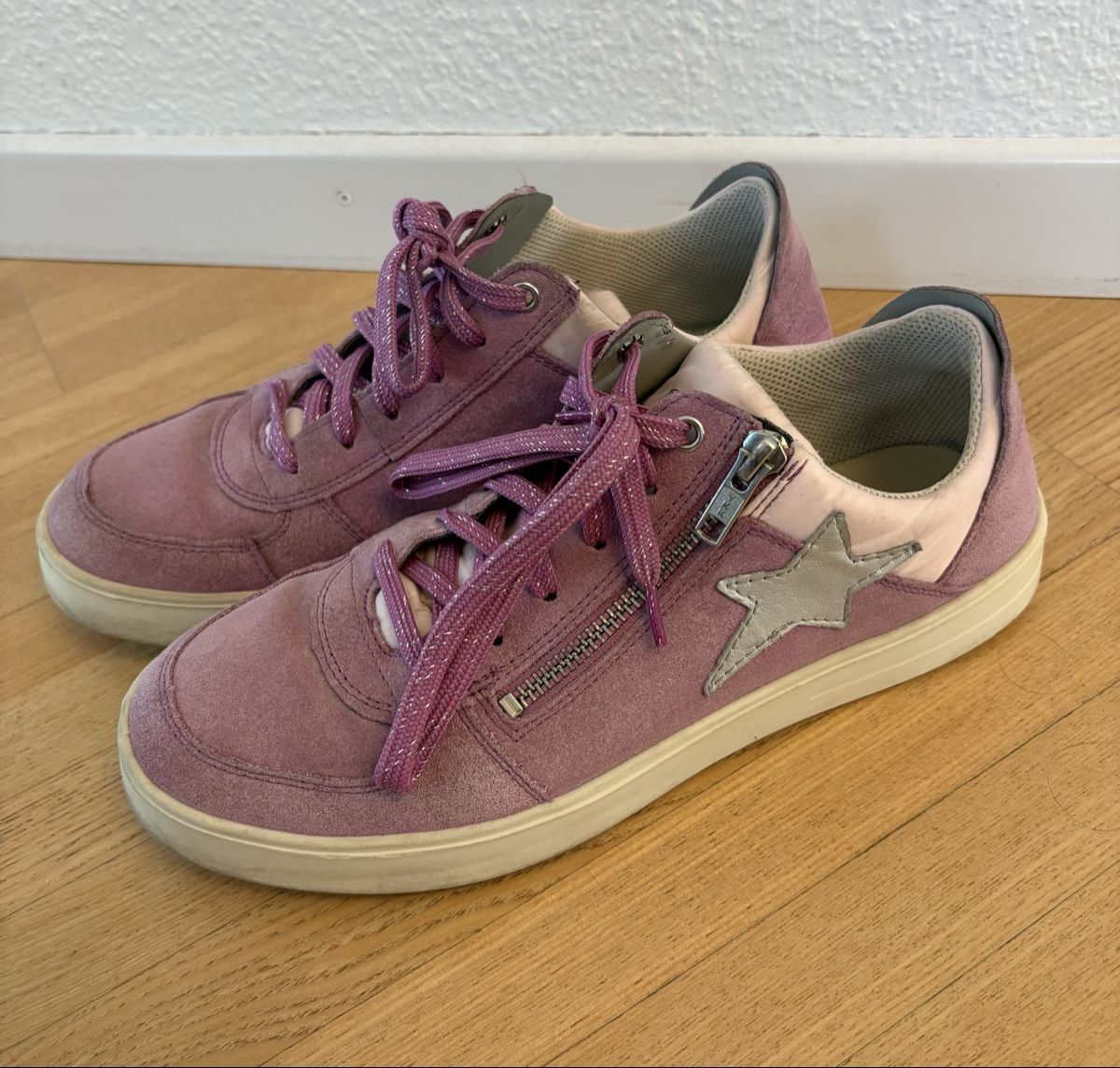 Superfit Scarpe per ragazze: Superfit Mädchen Sneaker Grösse 40 – Usato da Zürich venduto da mad_lwl6
