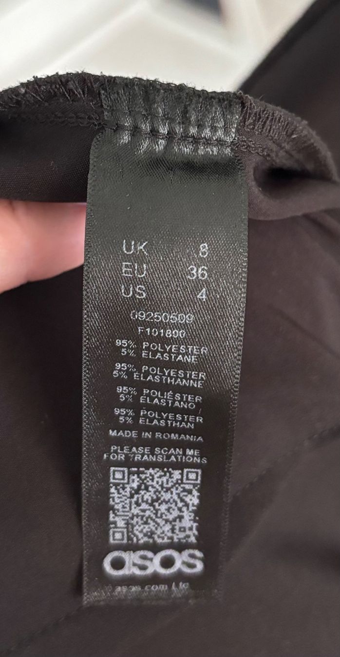Asos Tute: Jumpsuit Gr.36, ASOS – Usato da Volketswil venduto da Irkasha 3