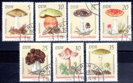 EUROPÄISCHE GIFTPILZE 7 MARKEN GESTEMPELT DDR 1974 - FL