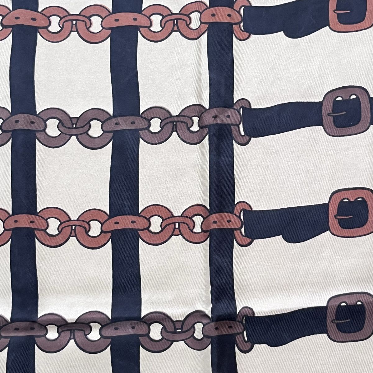 Foulards, Tücher & Schals: Carré de soie vintage – Neu (gemäss Beschreibung) aus Vuisternens-devant-Romont von ribouldog 2