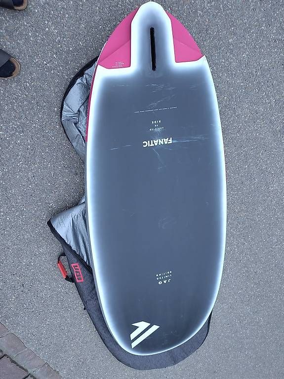 Surfboards & Schwimmbrette: Windsurfboard Fanatic Jag 135 lt. – Gebraucht aus Elsau von tafit01 2