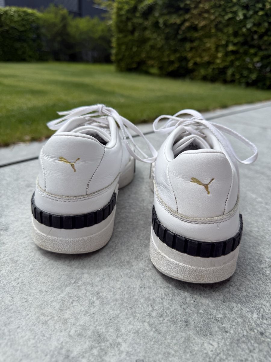 Scarpe da donna: Puma Sneaker, Gr. 40 – Usato da Luzern venduto da Whateverr 2