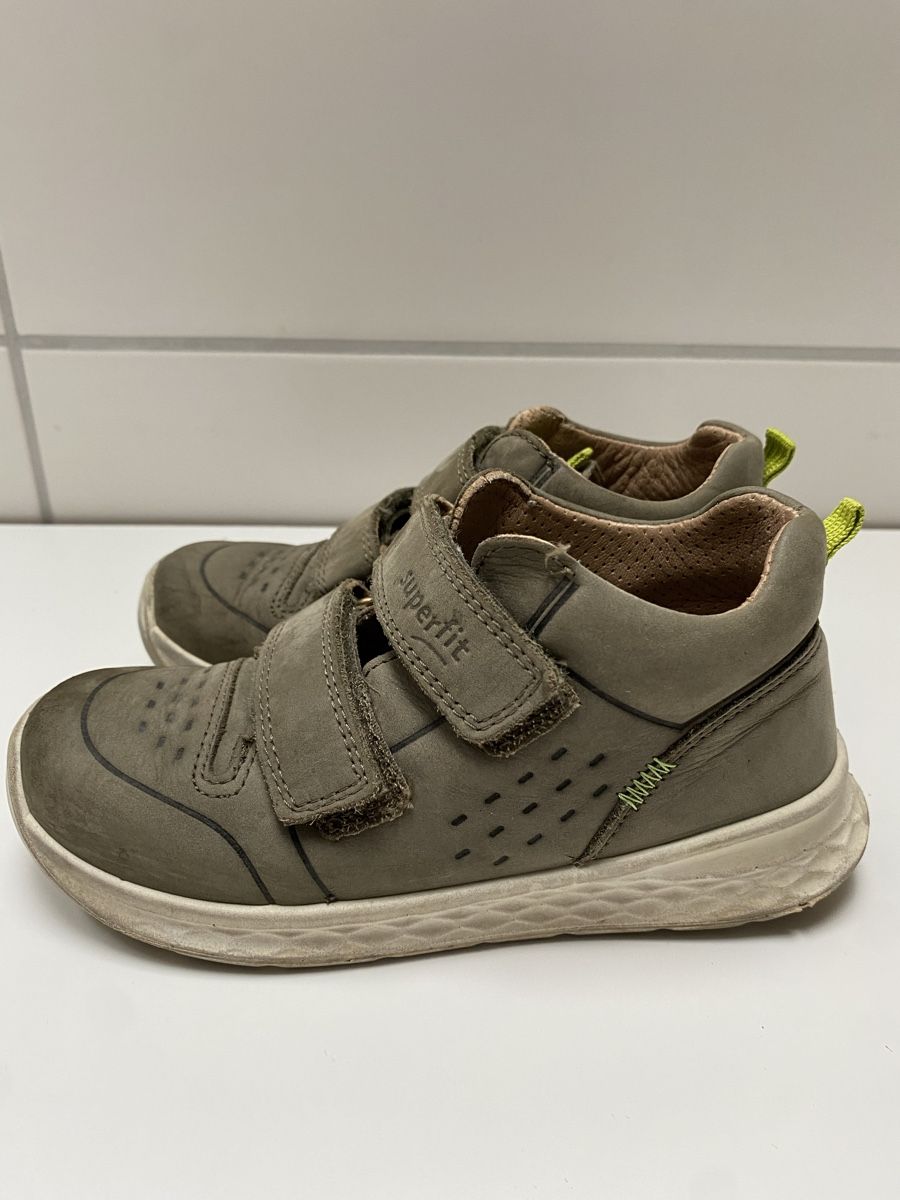 Superfit Scarpe per ragazzi: Halbschuhe Superfit Breeze 27 – Usato da Biberen venduto da Flocke83