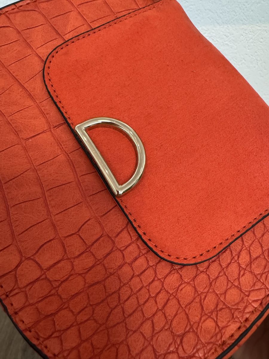 Taschen für Damen: New Look Tasche Umhängetasche orange – Gebraucht aus Fislisbach von KolibriSecondhand 3