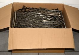 Eisenbahnschienen / Voies de train échelle HO  13Kg