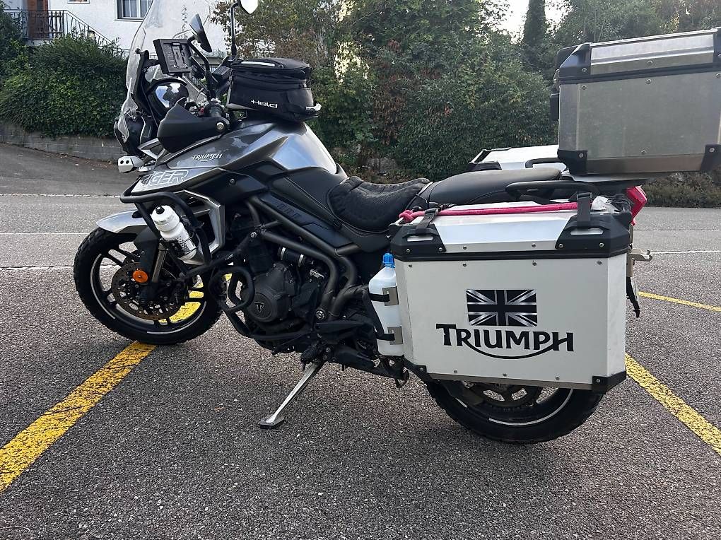 Triumph Enduro: Triumph Tiger 800 XRT – Usato da Mosnang venduto da Neptun_2012 1