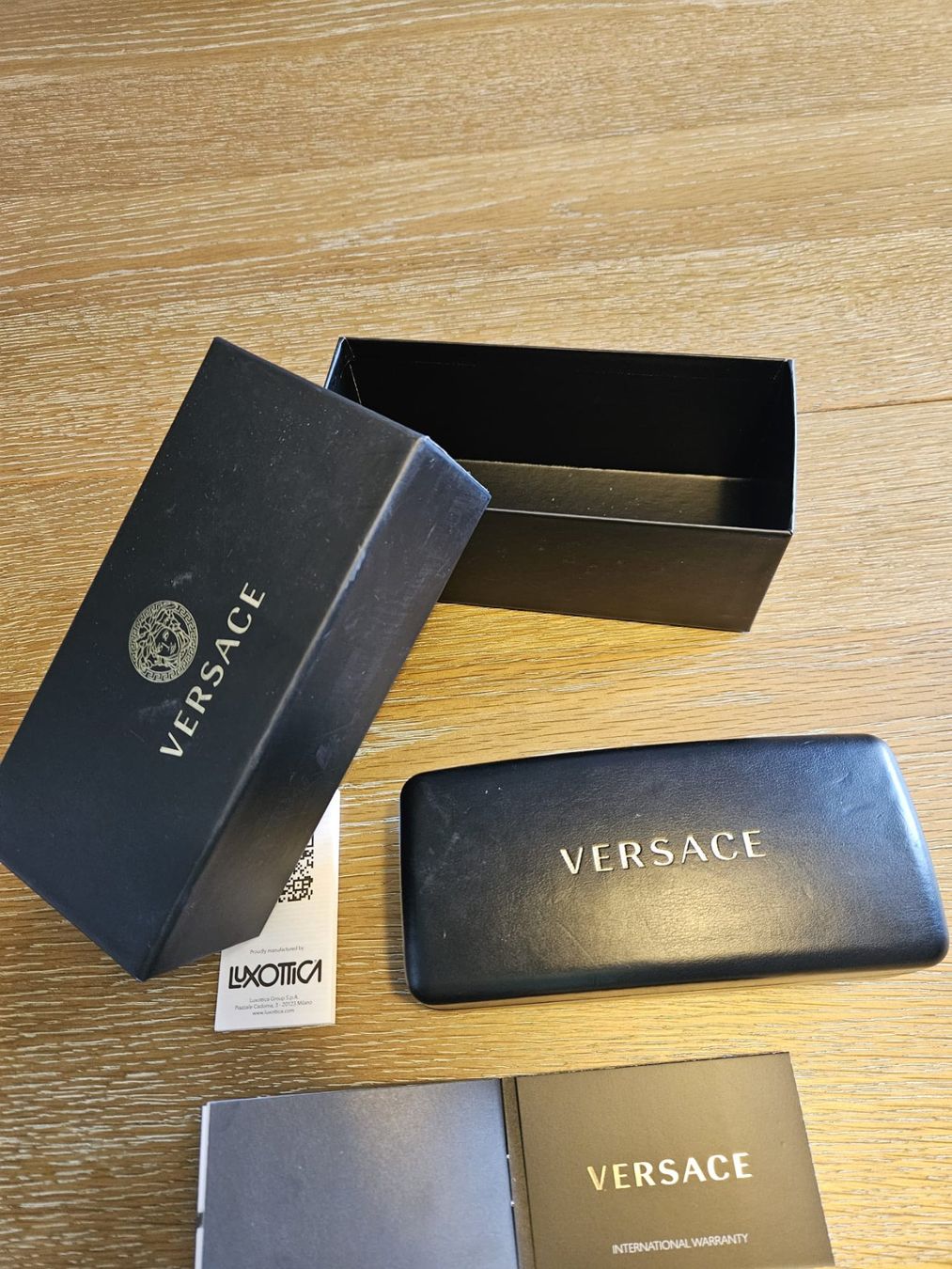 Versace Occhiali & Lenti: Lunettes Versace – Nuovo e nell'imballaggio originale da Neuchâtel venduto da Mayouned 2