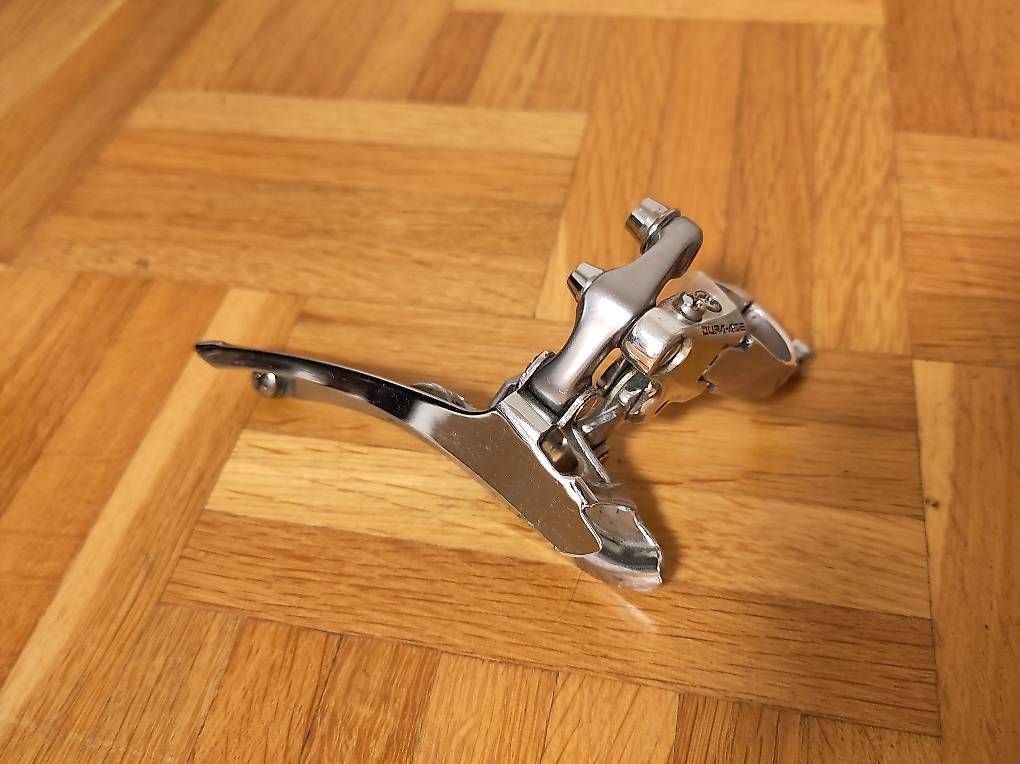 Shimano Pezzi di ricambio: Umwerfer Shimano FD-7403 Schelle – Usato da Zürich venduto da s_a11