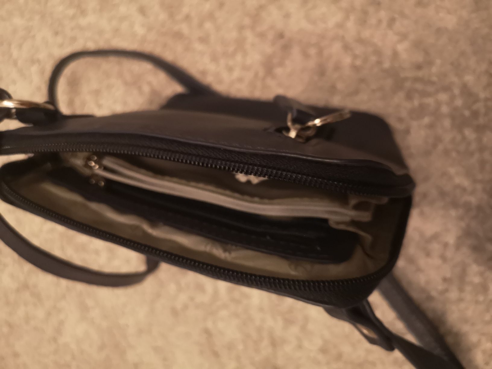 Taschen für Damen: Shöne, bequeme Handtasche' Nika' – Neu (gemäss Beschreibung) aus Dietikon von aro_mr6l 4