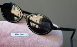 Miu Miu Sonnenbrille / lunettes de soleil