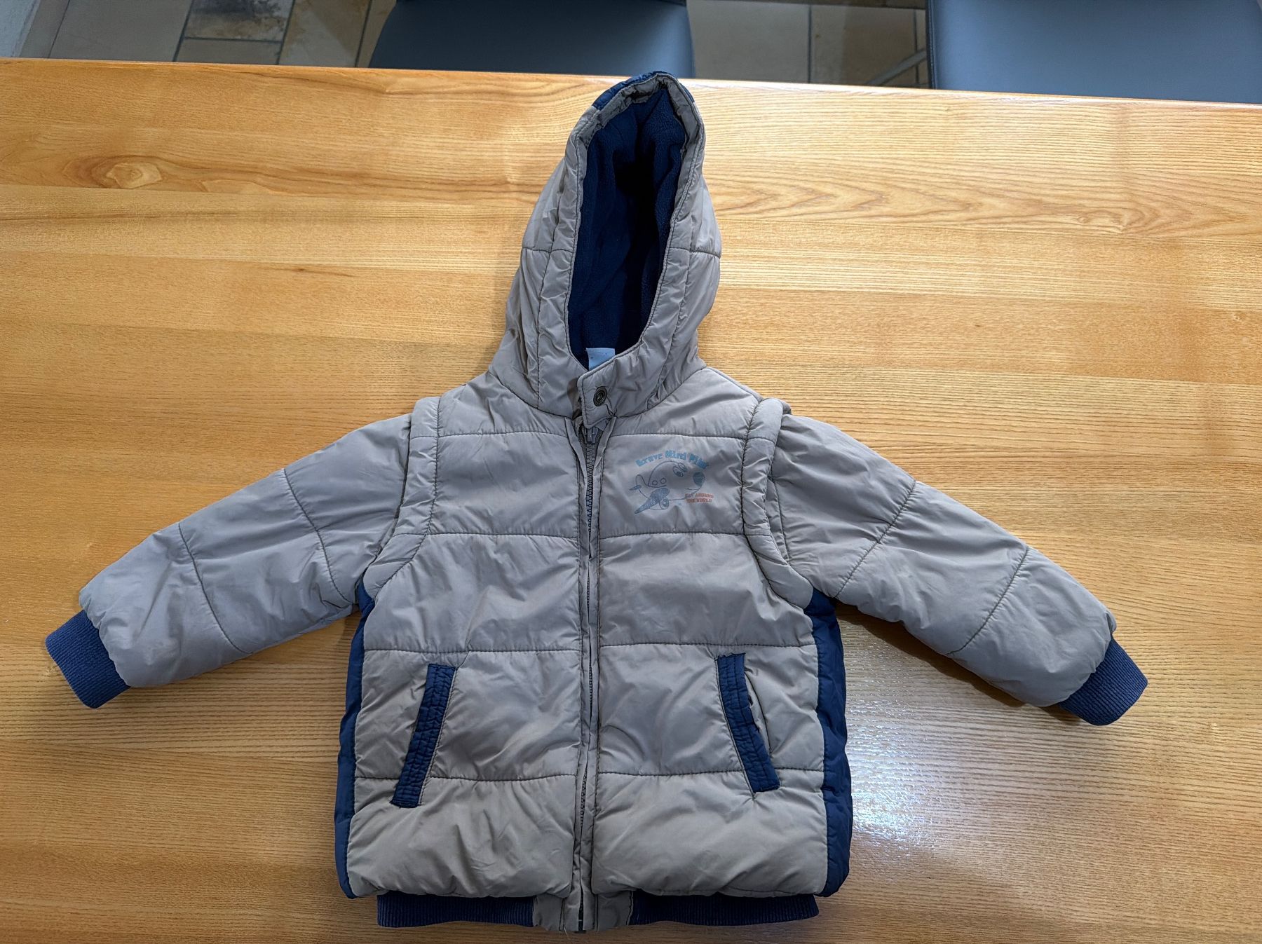 Jacken & Mäntel: Winterjacke Gr 86 – Gebraucht aus Allschwil von yvo-sch