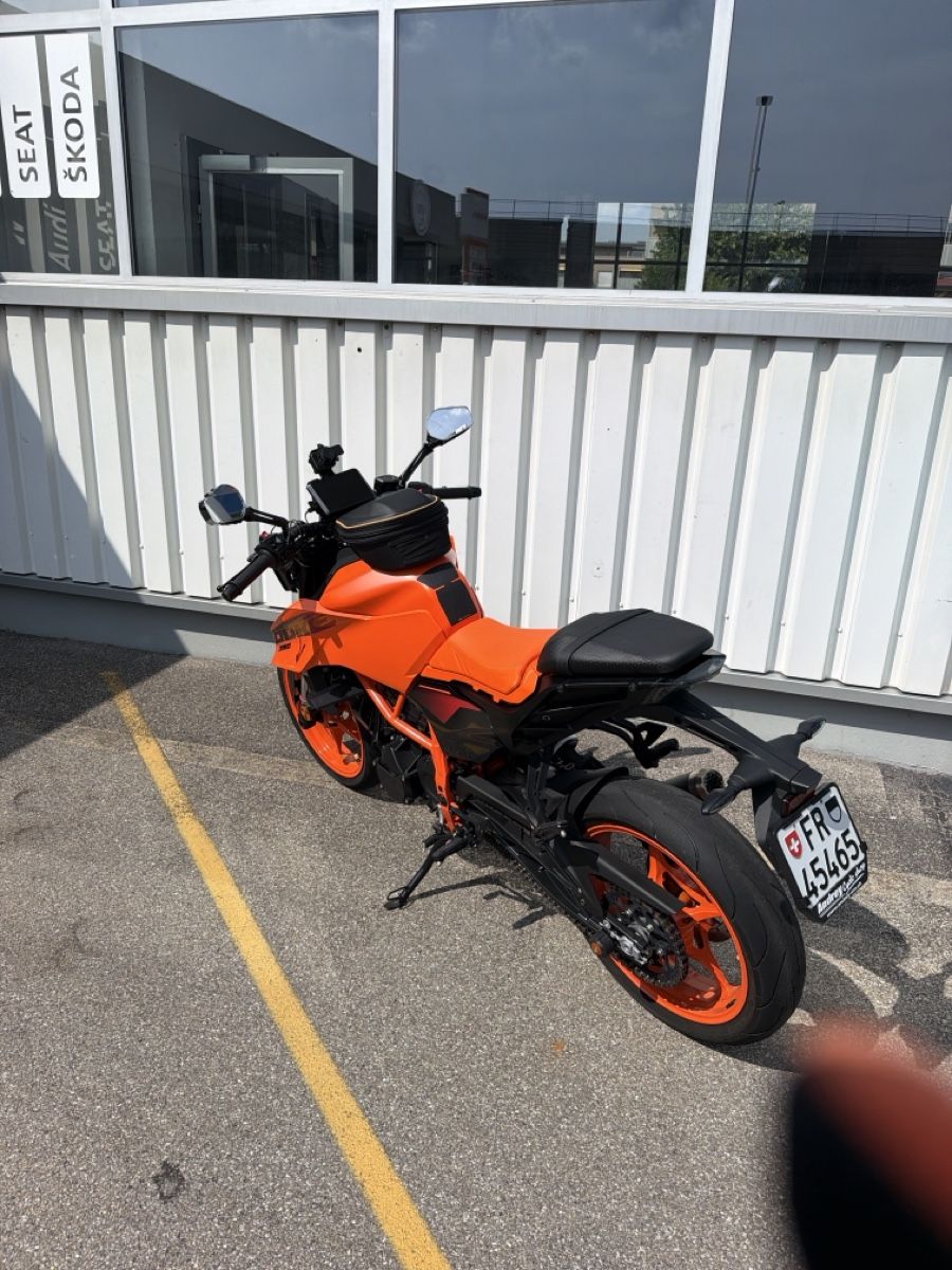KTM Route: Ktm duke 390 2024 – D'occasion à Billens par ha8_66bc
