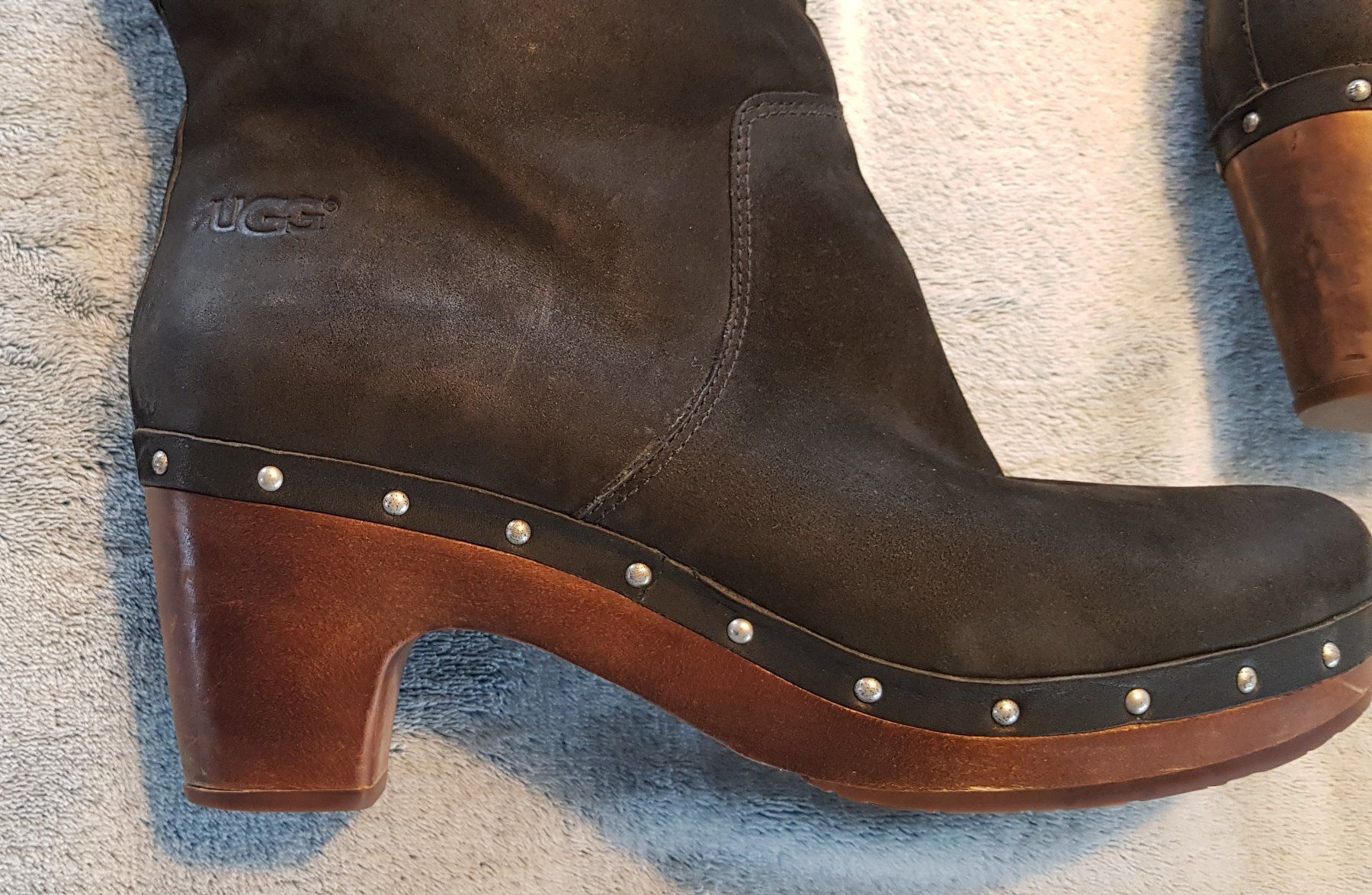 Damenschuhe: Ugg Boots - Lynnea - schwarz 41 – Gebraucht aus Schlatt TG von Pfusi3 2