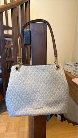 Michael Kors Kensington gross