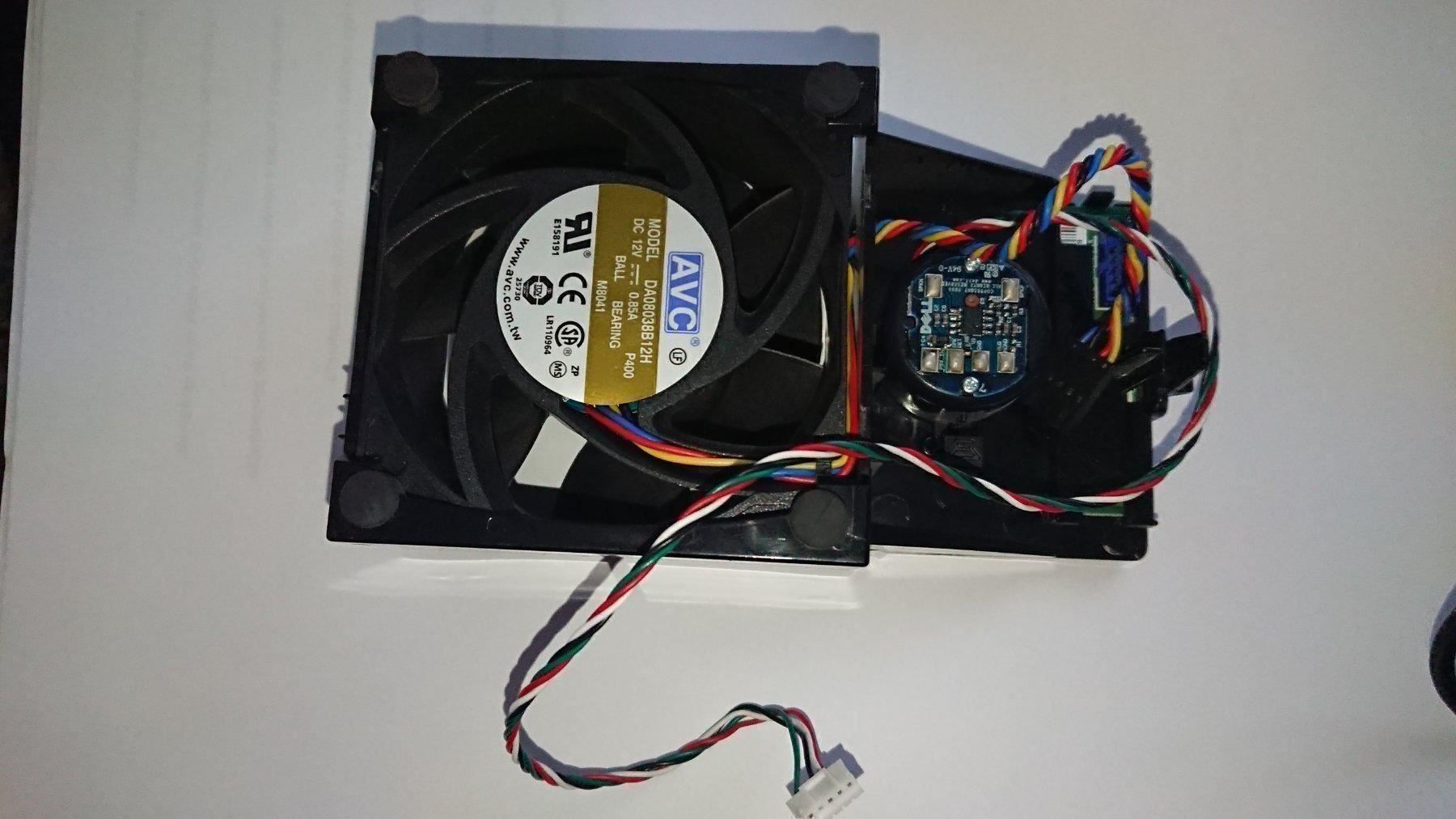 PC: Dell Cooling Fan Assembly & Speaker Fan – Usato da Düdingen venduto da boascompras