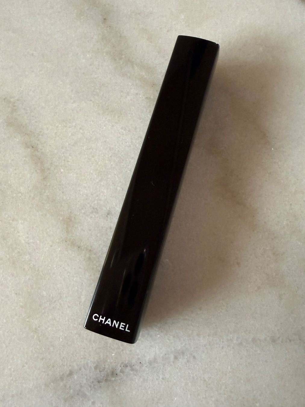 Chanel Make-up: Chanel Noir Allure Mascara – Nuovo e nell'imballaggio originale da Zürich venduto da luxforless 2
