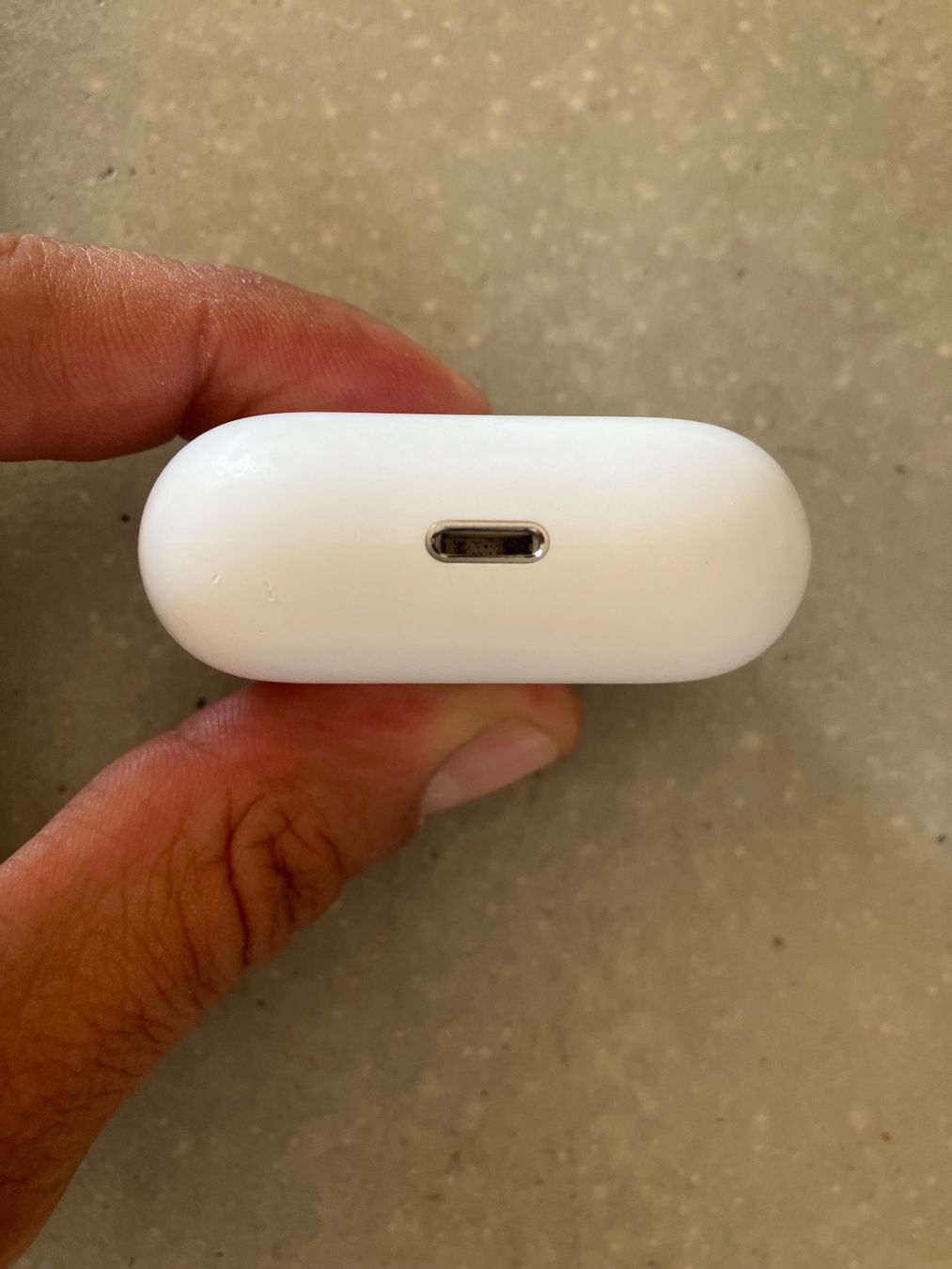 Apple Cuffie: Apple AirPods 3 Case – Usato da Lausanne venduto da mr.v 7