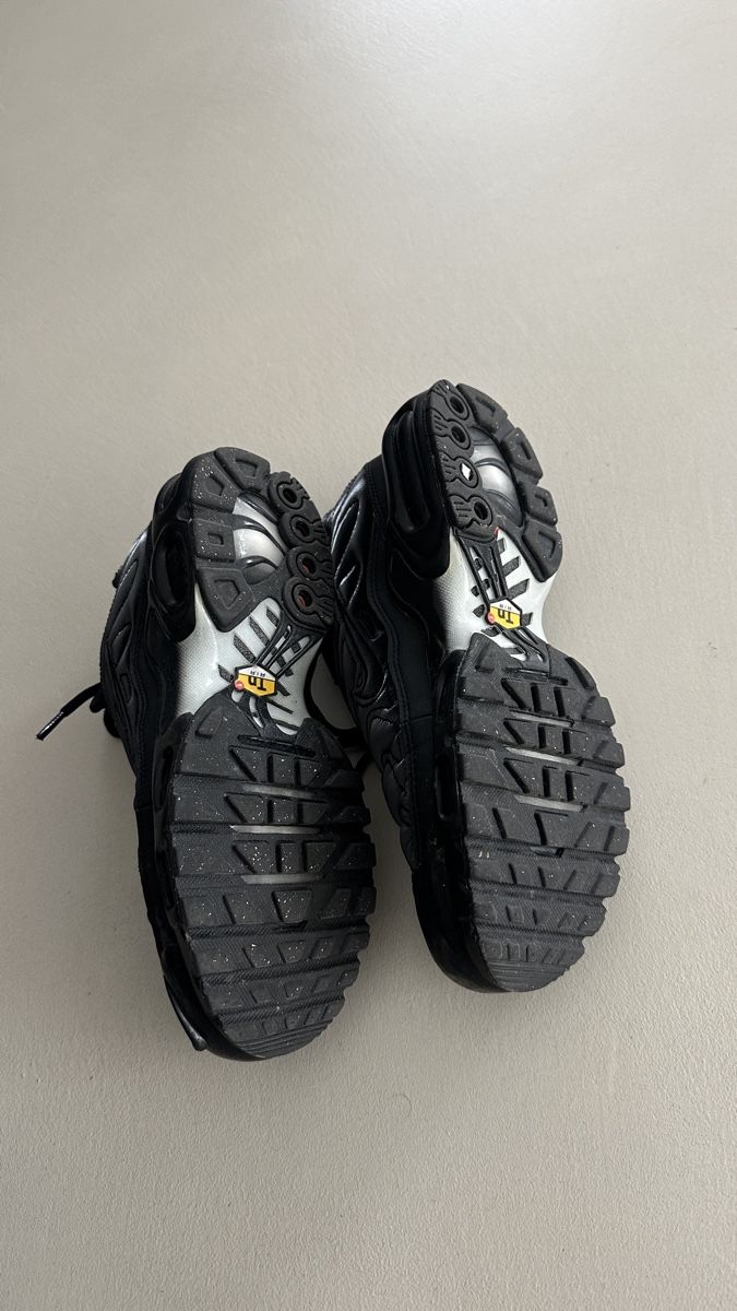 Nike Scarpe da uomo: TN NIKE AIR MAX PLUS 'Black Anthracite' – Nuovo (secondo la descrizione) da St. Gallen venduto da ninl123 1