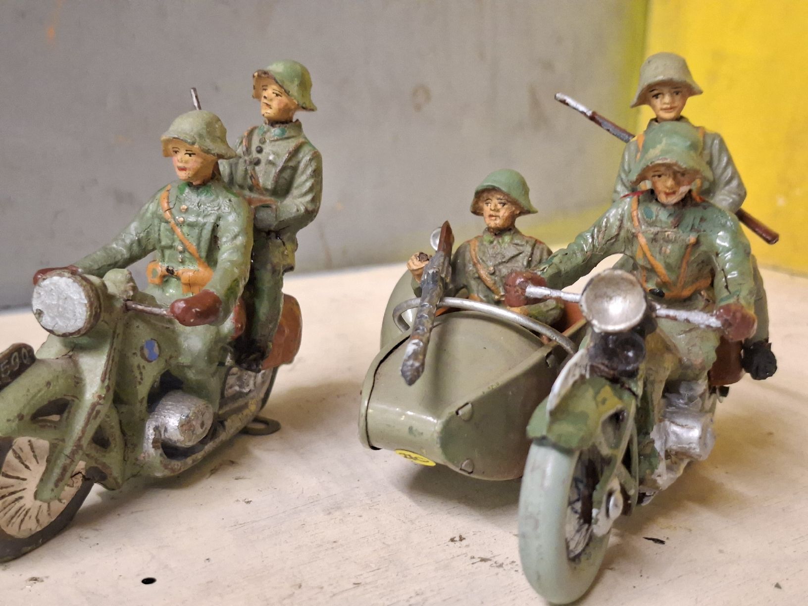 Elastolin Giocattoli: Side-car et moto suisses Elastolin – Usato da Monthey venduto da Jmbois 2